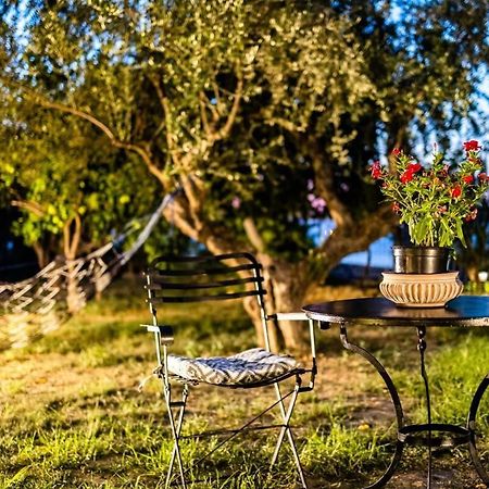 Kitries Summer Getaway - Eden Seaside Suite Kitriaí Екстериор снимка